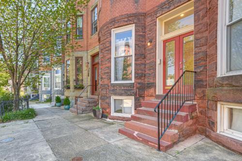 Downtown Baltimore Apartment | 1 Mi to Druid Hill Park: Quaint Baltimore Apt