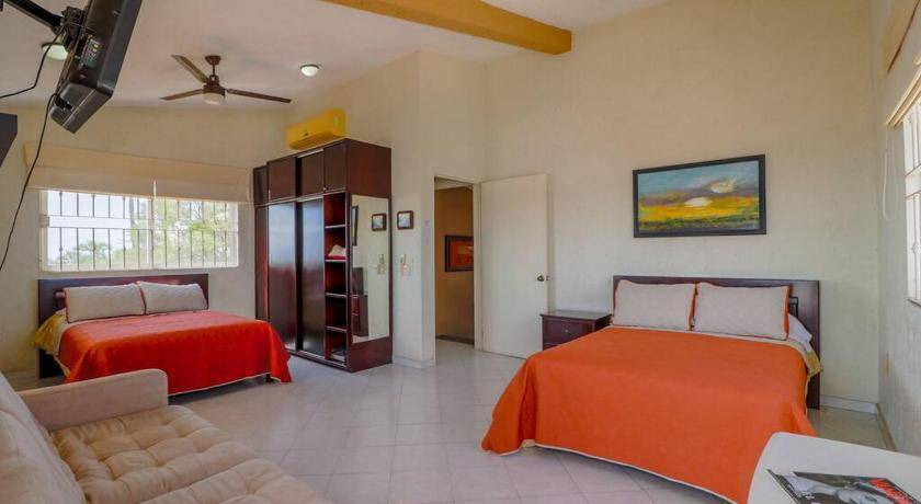 Balcones de Loma Linda House | 130 m² House ∙ 1 bedroom ∙ 5 guests