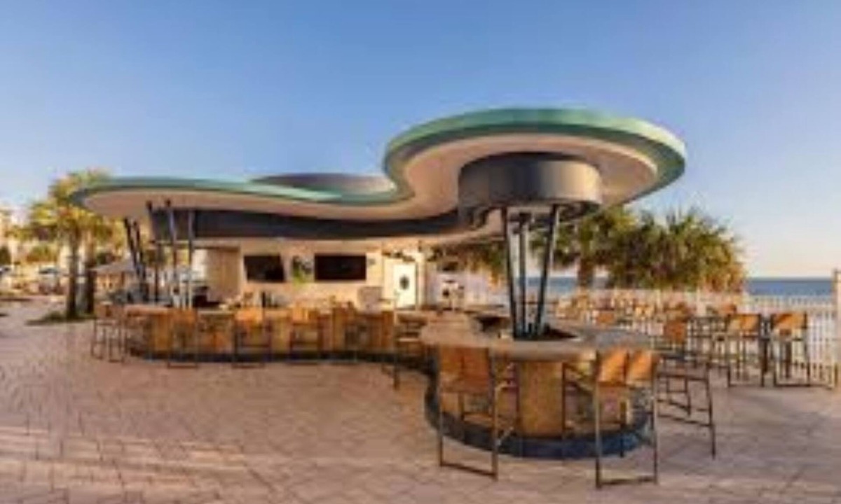Smith's Memento Hotel | 1Bed/1Bath Suite. Daytona Beach, FL!
