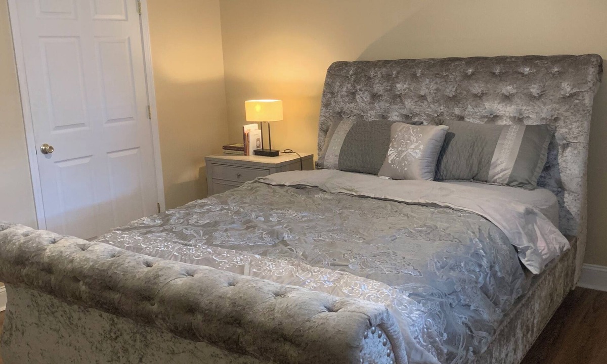 Lithonia House | 2 bedroom apartment in brilliant Stonecrest with AC, WiFi. Enjoy your stay