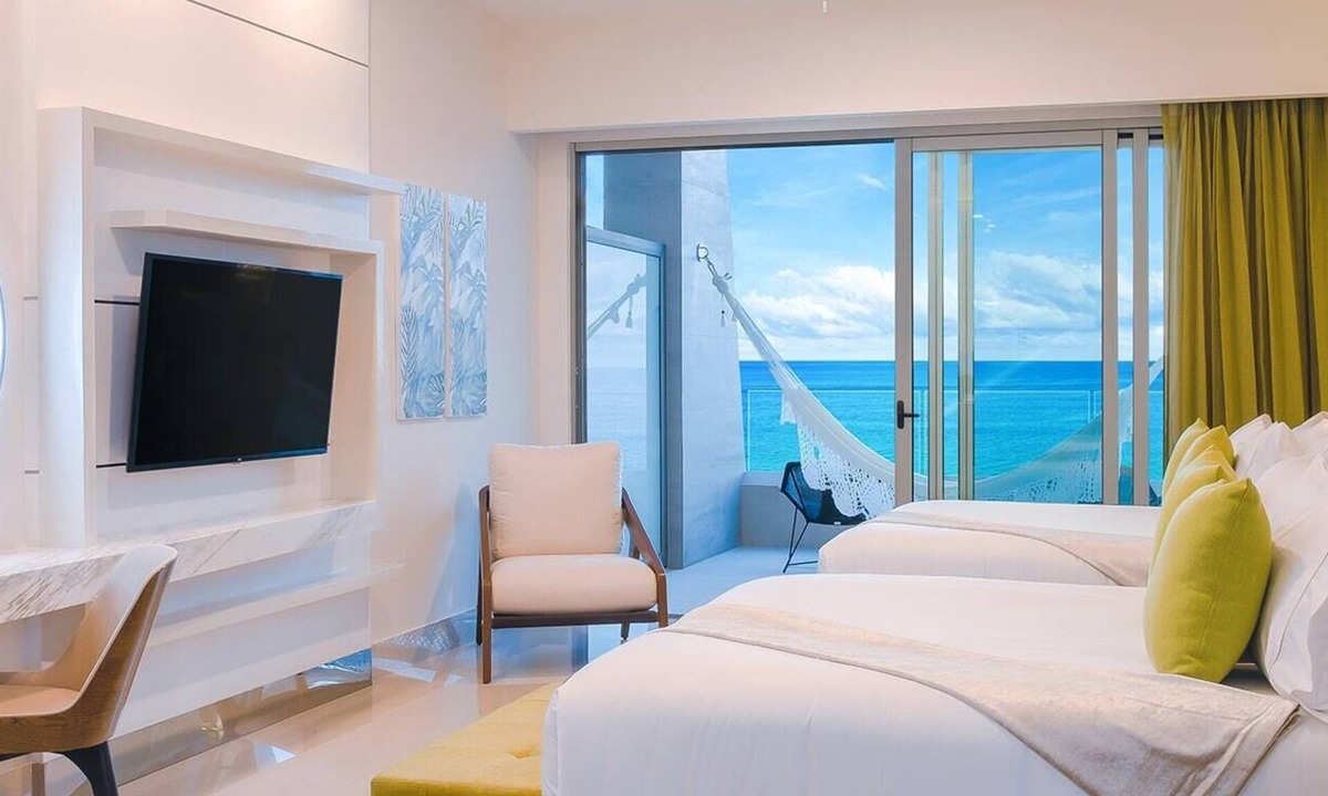 Punta Sam Apartment | 2 Bedroom Luxury Beach Front Resort