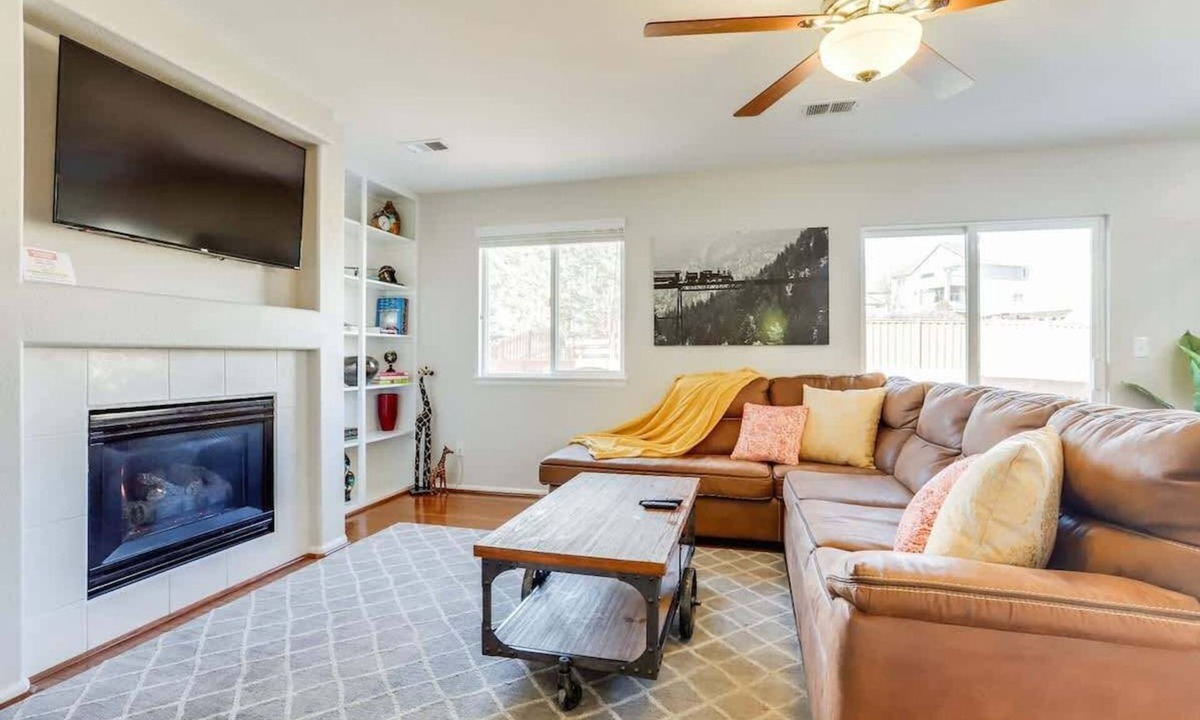 Aurora House | 2 Master Suites with King beds fast Wifi