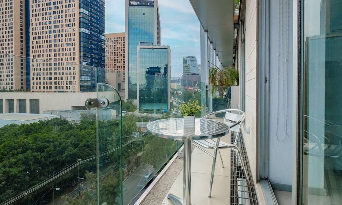 Ampliacion Granada Apartment | 2BR apartment with Jacuzzi - Pool - City Skyline