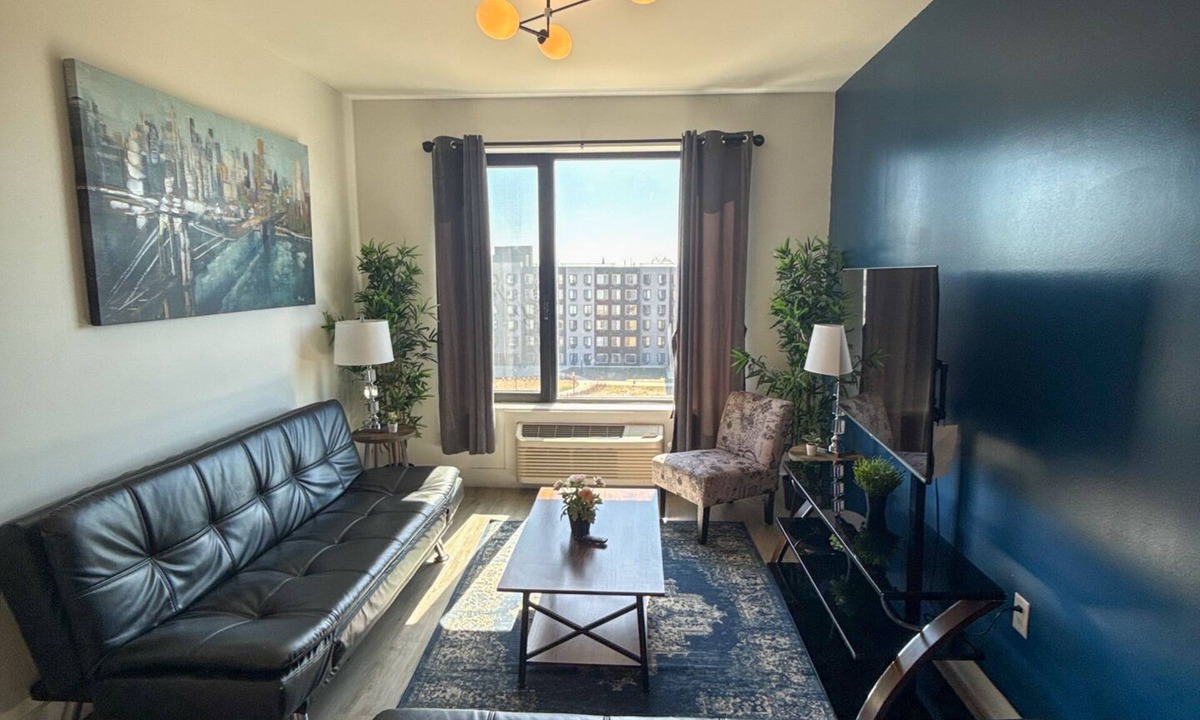 Elizabeth Apartment | 2BR apt next to EWR c01k