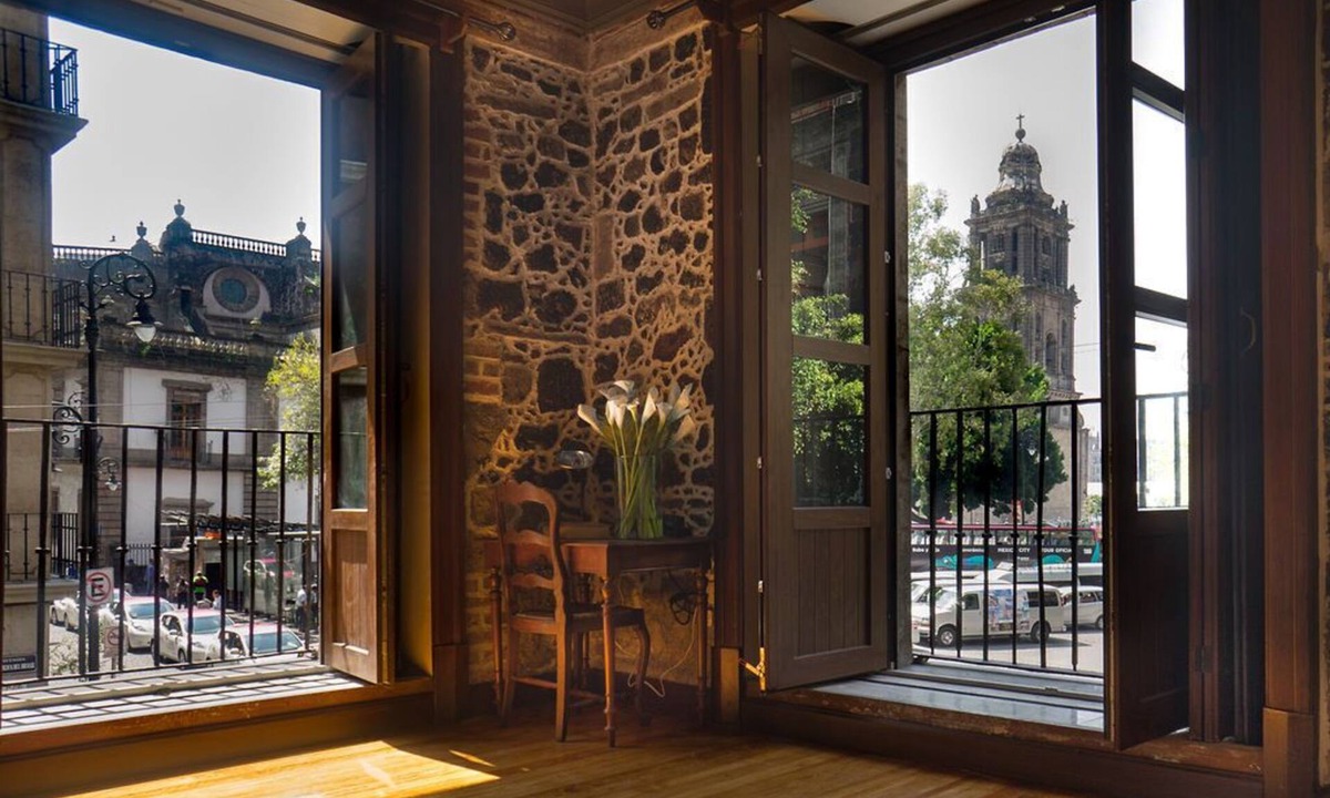 Historic Center Apartment | 2BR historical suite w/BALCONIES TO THE CATHEDRAL. Great for families