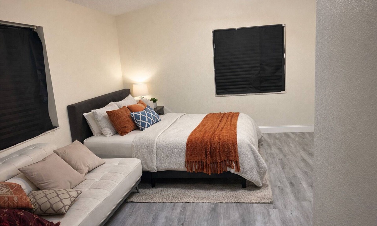 Palm Bay House | 4 bedroom 2 bath Modern Stay near Space Coast + Cozy Patio