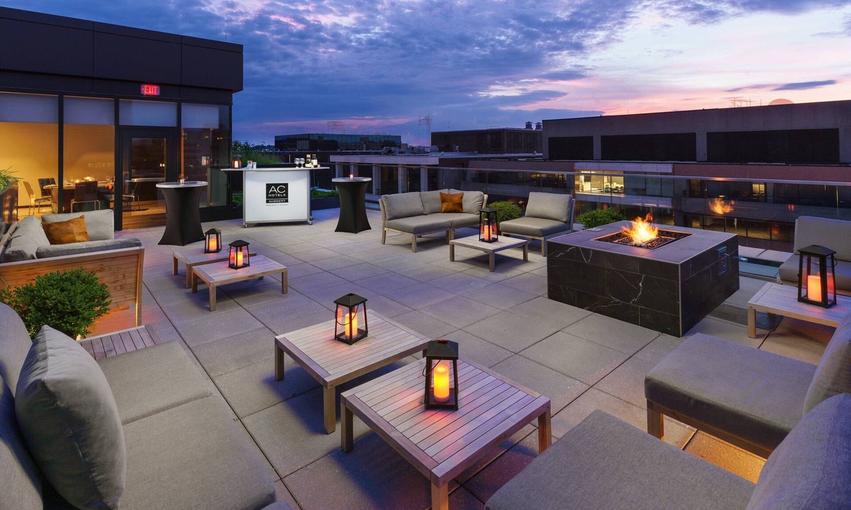Connecticut Ave - K Street Hotel | AC Hotel by Marriott Washington DC Downtown
