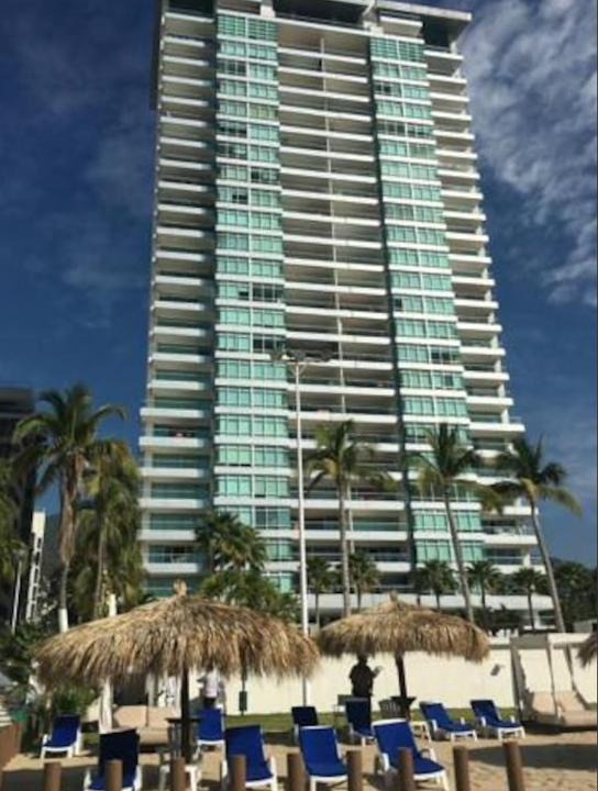 Costera Acapulco Apartment | Acogedor depto con playa en la bahía
