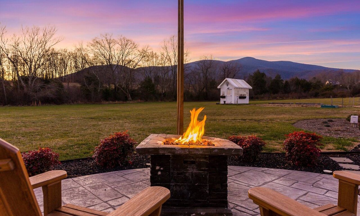 Afton House | Afton Awaits