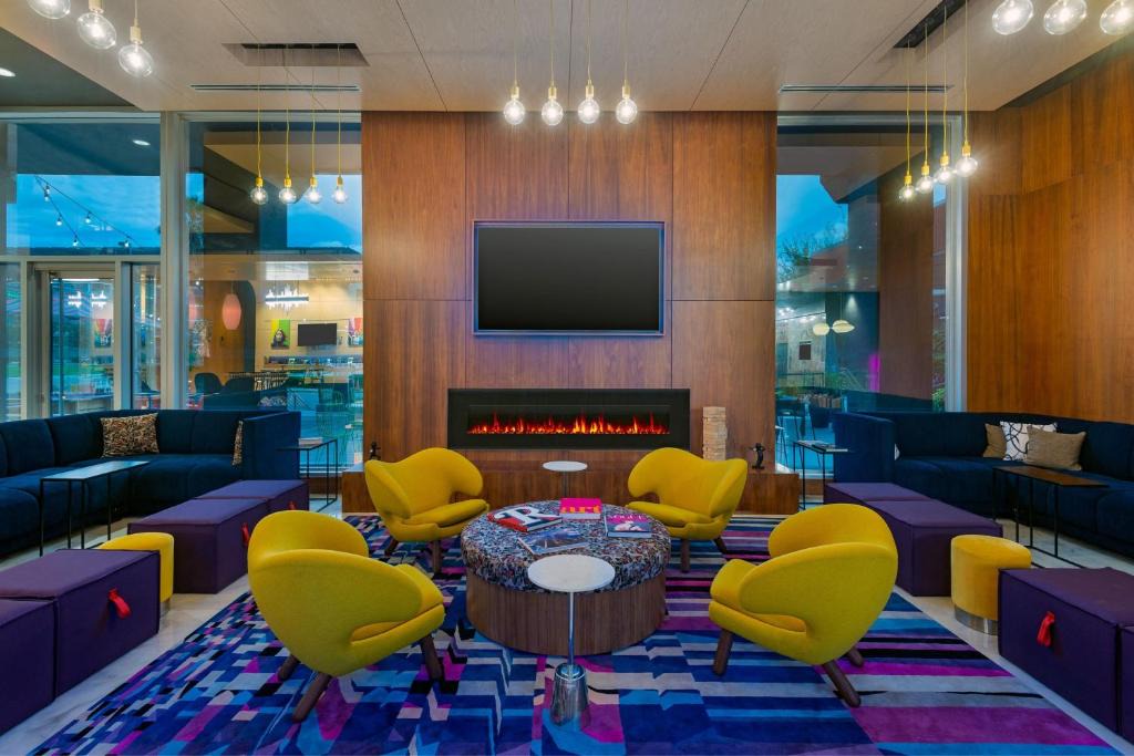 Downtown Orlando Hotel | Aloft by Marriott Orlando Downtown