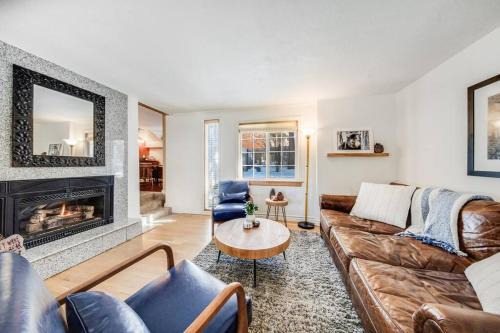 Lower Kingsbury House | Alpine Cottage Hideaway