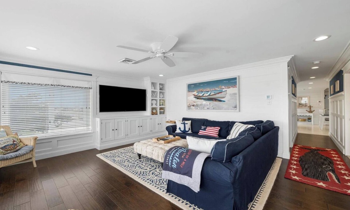 Avalon Condo | Amazing Ocean Views -3BR/2BA Beach Block Condo W/Heated Pool