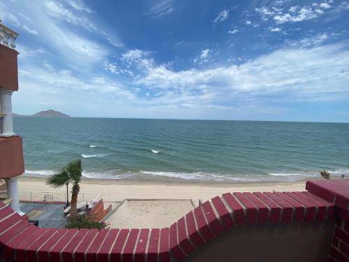 Villas de Las Palmas Apartment | Apartment ∙ 2 bedrooms ∙ 5 guests