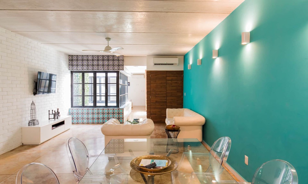 12th Street Apartment | Apartment! Steps 5th Av & beach Jacuzzi 2BR Sleeps6!