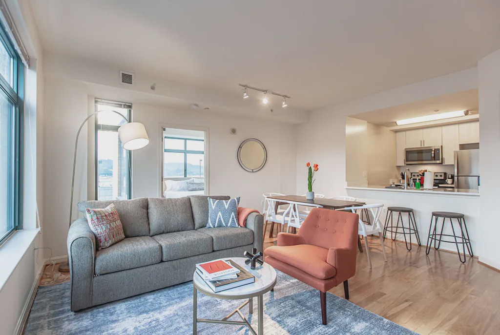 Shirlington Apartment | Arlington | Luxurious 2BD/2BA Apartment