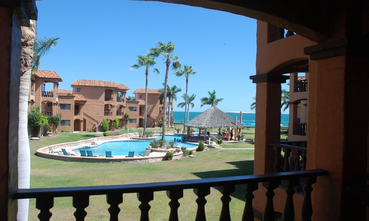 San Carlos Condo | Bahia Delfin Beachfront Rental