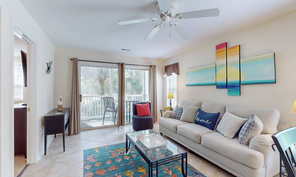 Longs Condo | Balcony & Pool Access: 'Longs Cozy Haven'