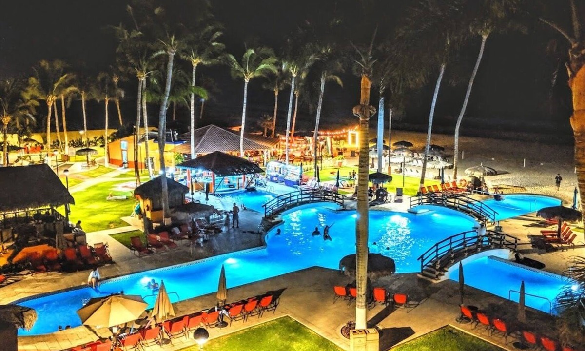 El Marasal Apartment | Beachside 2BR Condo in well appointed resort