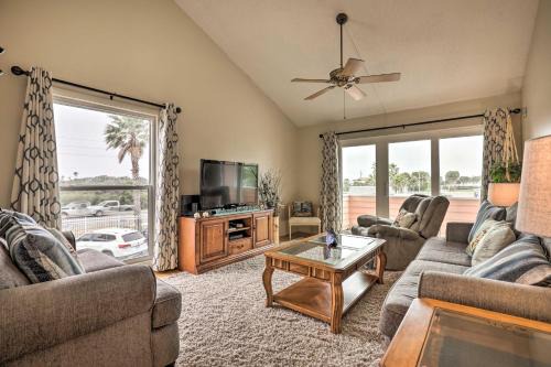 Butler Beach House | Breezy St Augustine Condo: Walk to Crescent Beach!