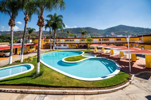 Ciudad Guzman Hotel | Capital O Colón, Ciudad Guzmán Jalisco