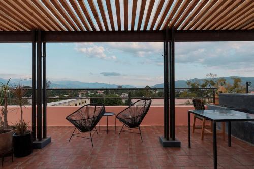 Ruta Independencia House | Casa Alta Vista Terraza diseno ubicacion AC