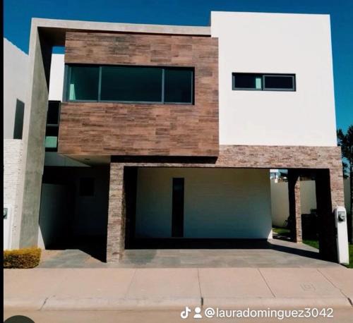 Culiacan House | Casa amplia
