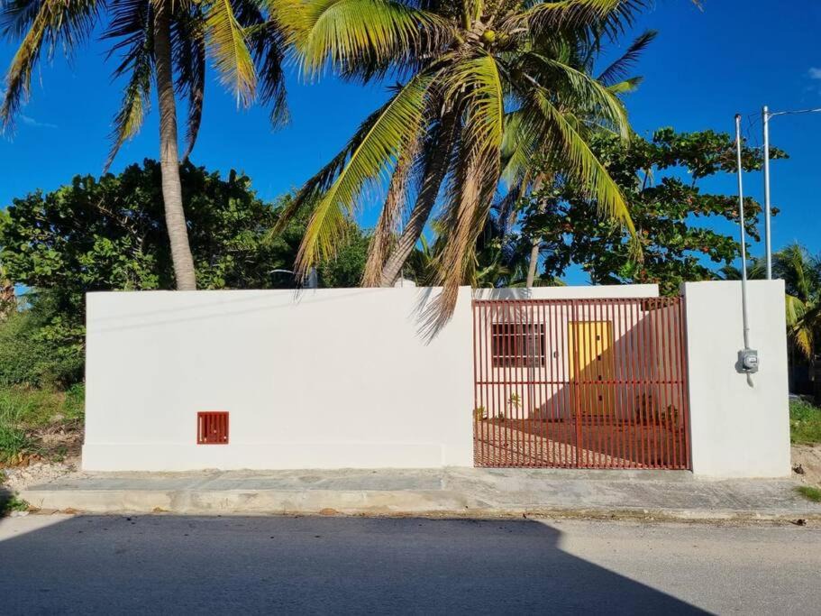 Chelem House | Casa Cocales- Acogedora casa familiar