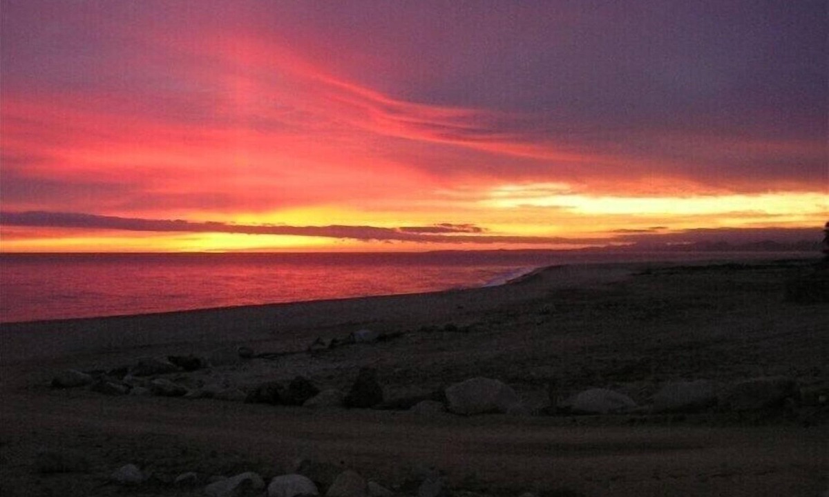 Buenos Aires Villa | Casa de Las Palmas . . . like your own beachfront estate on the Sea of Cortez!