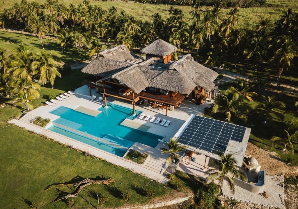 Puerto Escondido House | Casa Kundavi Beach Front Paradise