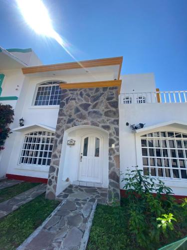 Manzanillo House | Casa los Titos