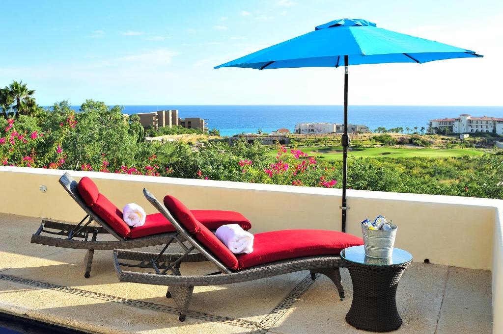 San Jose del Cabo House | Casa Susana - Breathtaking Oceanview with Private pool & Beach Club access. Located at Puerto Los Cabos Golf course.