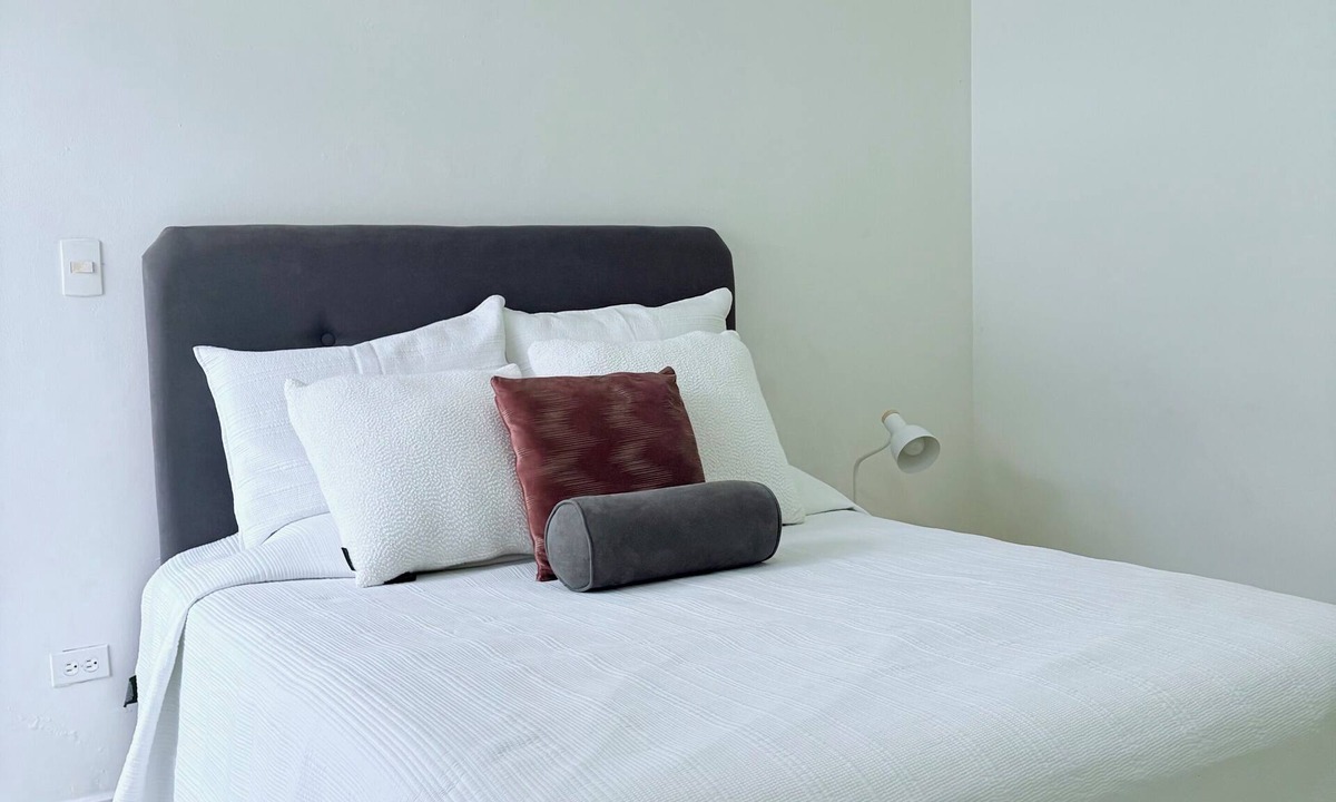 San Pedro Garza Garcia House | Centrally located house in private San Pedro Garza, ideal for business or family travel.