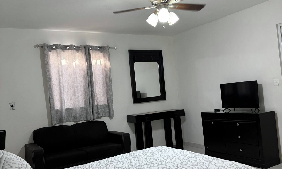 Torreon Apartment | Charming 1-bedroom apartment with AC, WiFi in delightful Torreón