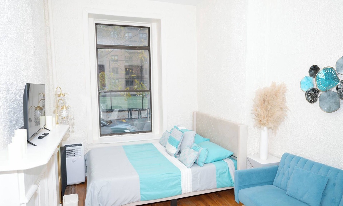 Central Park West Apartment | Charming Upper West Side Apartment – 5 Min Walk to Central Park