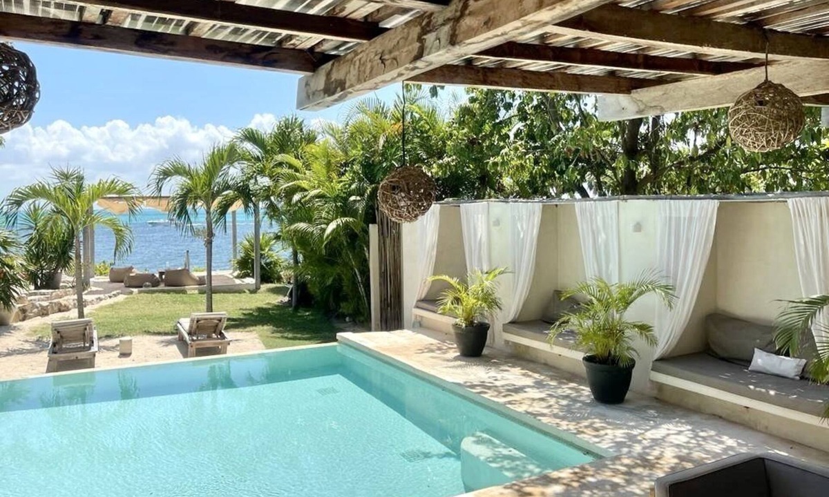 Isla Mujeres Villa | Coco 14BR Oceanfront Villa Compound