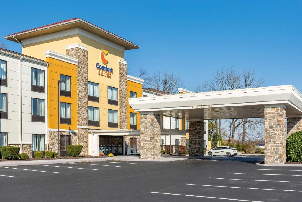 Witmer Hotel | Comfort Suites Lancaster Amish Country