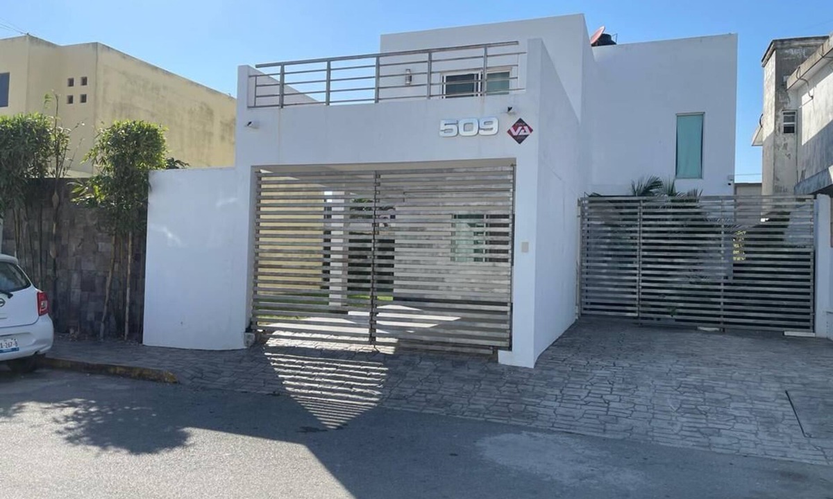 Ciudad Madero House | Comfortable family home close to the beach and with a large yard for your pet.