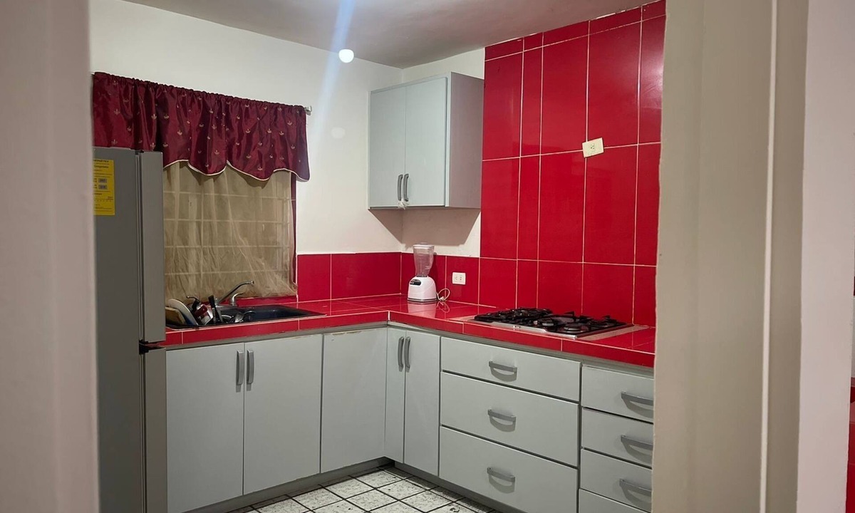 San Nicolas de los Garza House | COMPLETE HOUSE IN LAS PUENTES 12 SECTOR