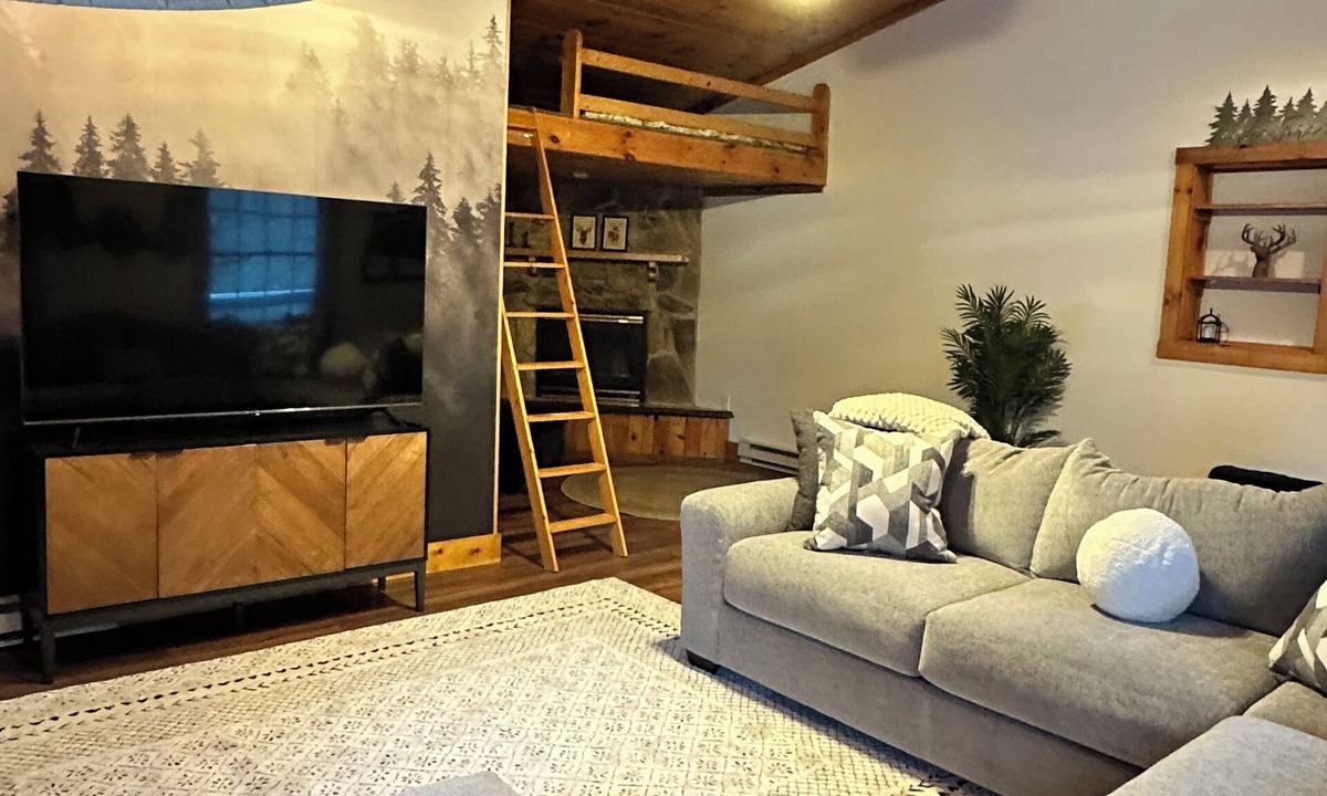 Bodines Cottage | CREEKSIDE COTTAGE