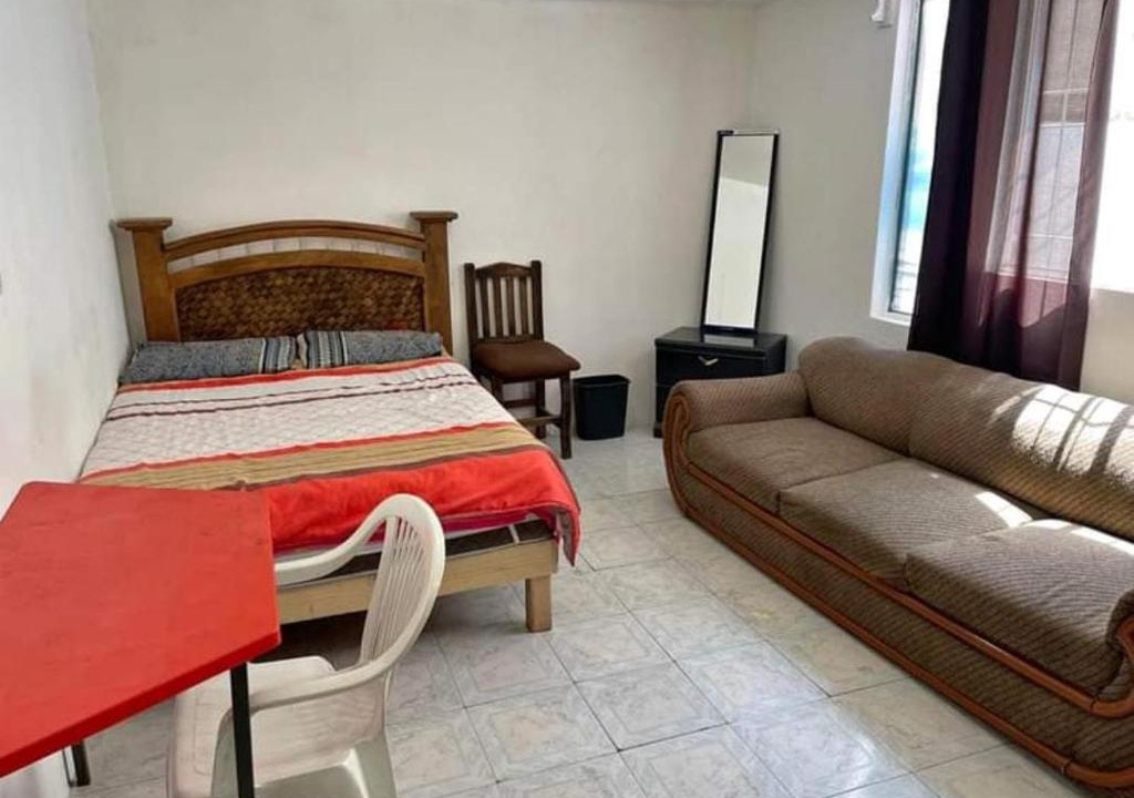 Toluca House | Cuarto cerca del aeropuerto y la central de abastos