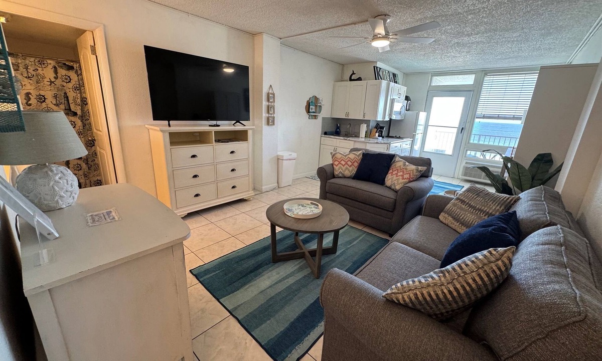Ribault Condo | Direct ocean front view 1 bedroom 2 Pools