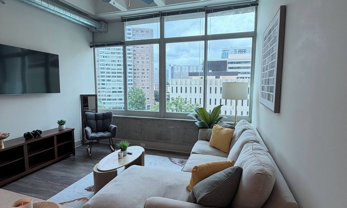 SoNo Apartment | Downtown ATL Loft