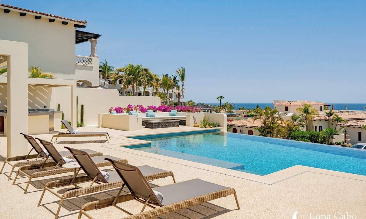 Buzzards Villa | El Encanto Villa · Infinity Pool & Ocean Views