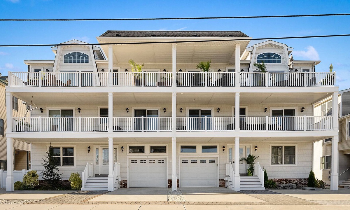 Townsend's Inlet House | Enjoy a relaxing getaway in this beautifully designed home located on a quiet street