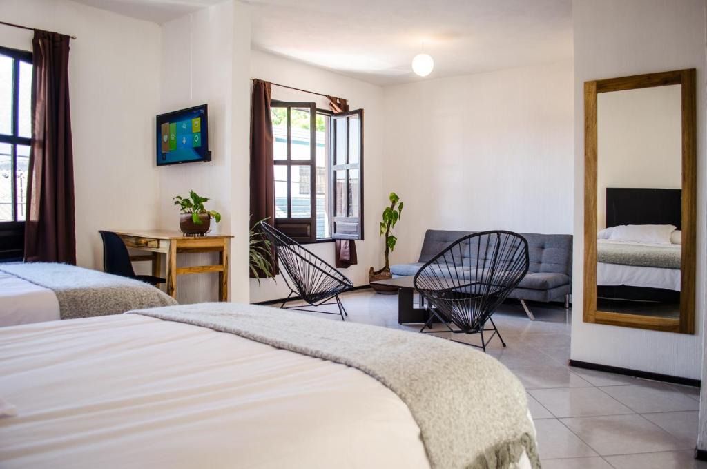 Orizaba Hotel | Estacion Alameda