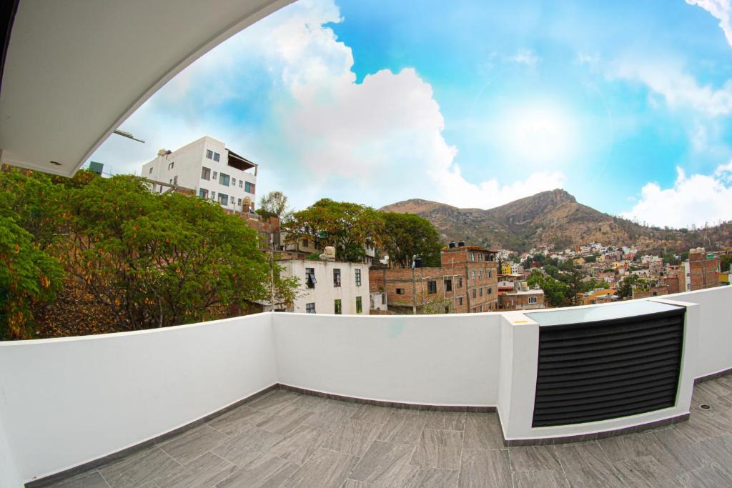 De La Presa Apartment | Estancia San Antonio