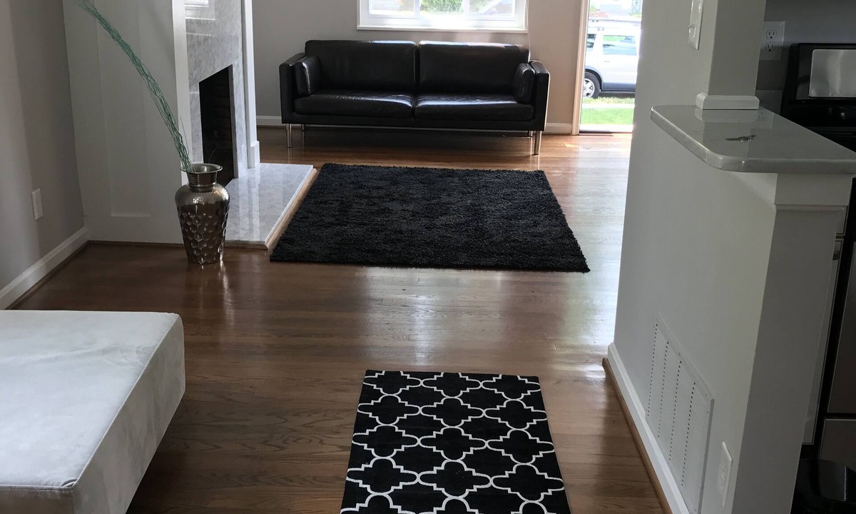 Old Town West House | Exemplary Home in Historic Old Town, walking distance to King Street!