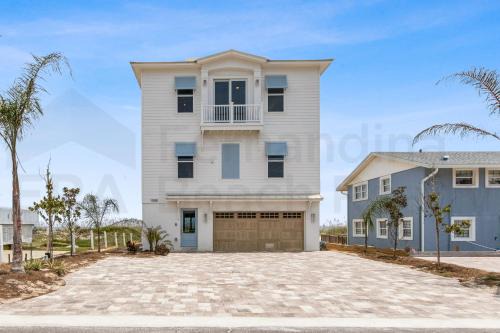 Ocean Cay House | Experience oceanfront luxury with this spacious 5-bedroom house