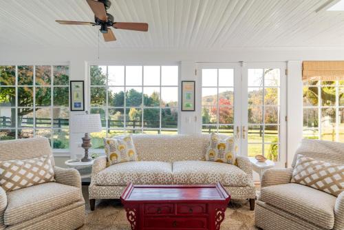 Batesville House | Farlea: Classic Country Charm Minutes from UVA