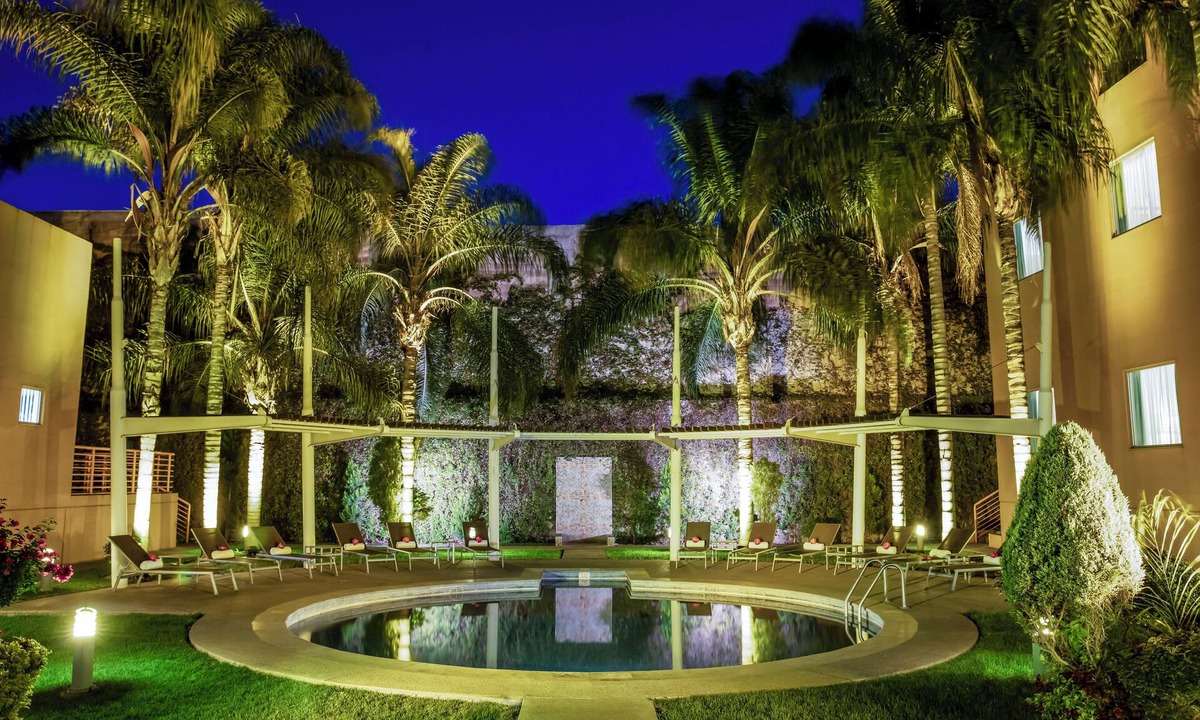 San Luis Potosi Hotel | Fiesta Inn Express San Luis Potosí Oriente